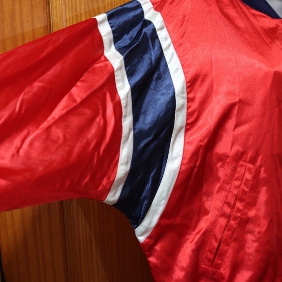Lizsport Vintage Red & Blue Sateen Bomber Jacket Nylon Medium Sporty 80s/90s - Picture 3 of 15